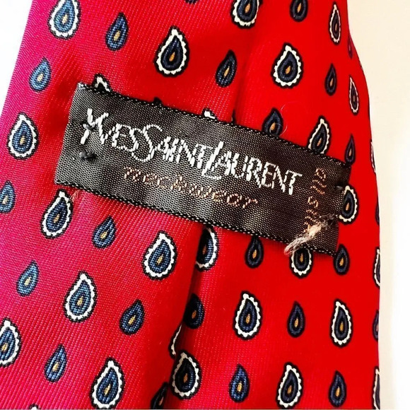 Yves‎ Saint Laurent YSL Red Silk Tie Micro Paisley Print Designer Luxe On Trend - Picture 3 of 6